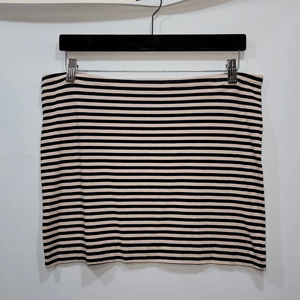 H&M striped mini skirt (L) - Picture 1 of 5